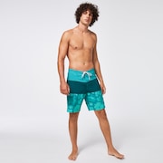 Floral Seamless 20 Boardshort - Green/Flowers