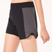 W Pursuit Pro 7" Short - Blackout