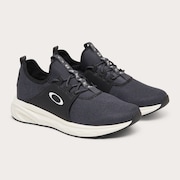 Dry OS - Black/White