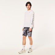 Slant Logo Print L/S Tee 8.0 - White