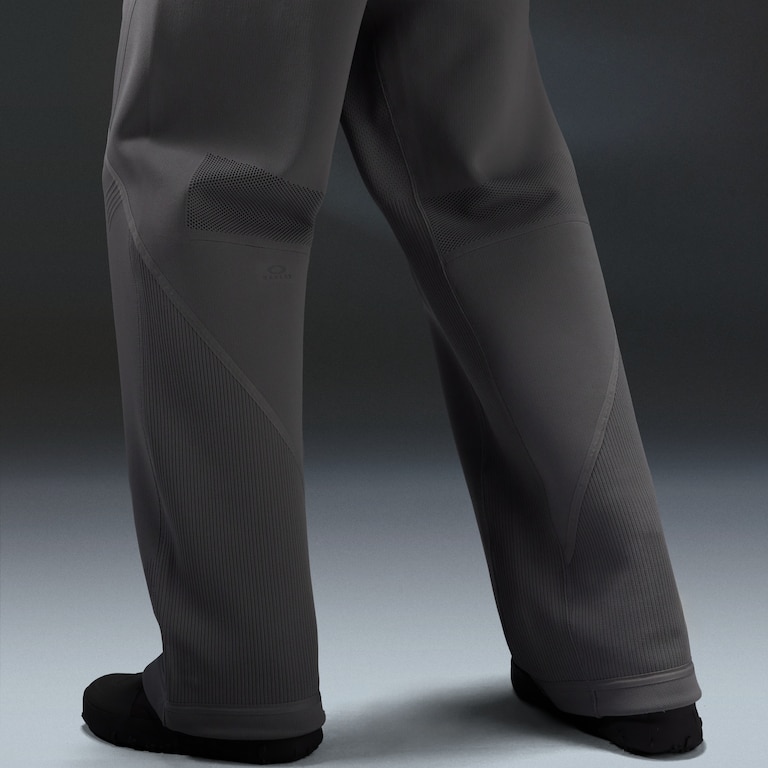 Latitude Veil Knitted Pant - Cement