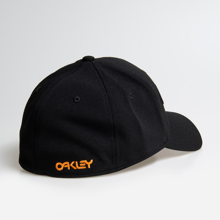 6 Panel Stretch Hat Embossed - Blackout