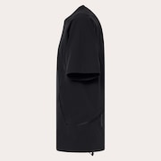 Latitude Arc Ss - Blackout