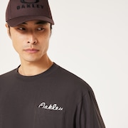 En New Retro Tee Foothill 2.0 - Shadow/Black
