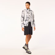 Latitude Arc Short - Blackout