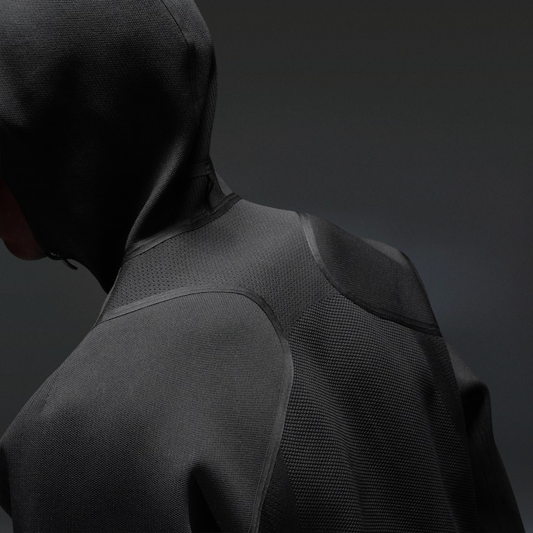 Latitude Veil Knitted Hoodie - Pitch Black