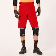 Factory Pilot Lite Short I - Red Line