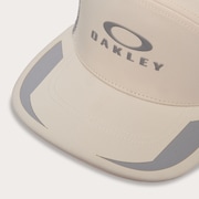 Podium Trucker Hat - Mist/Cement
