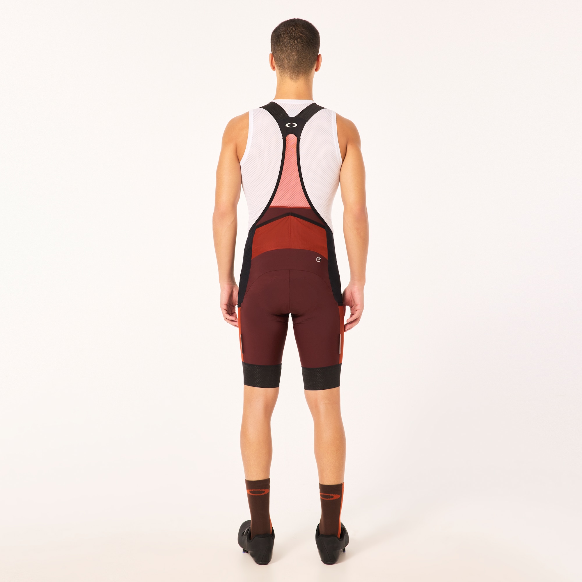 オークリー Off Grid Cargo Bib Short Grenache | オークリー公式
