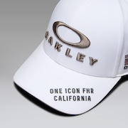 Oakley Fixed Cap Fa 26.0 - White