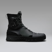 Phantom Coyote Boot - Pitch Black