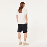 Mtl Short - Blackout
