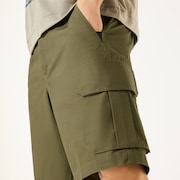 Oakley Utility Cargo Short - Army Green