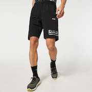 Striking Wind Shorts 9Inch 1.0 - Blackout