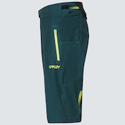 Reduct Berm Short - Hunter Green