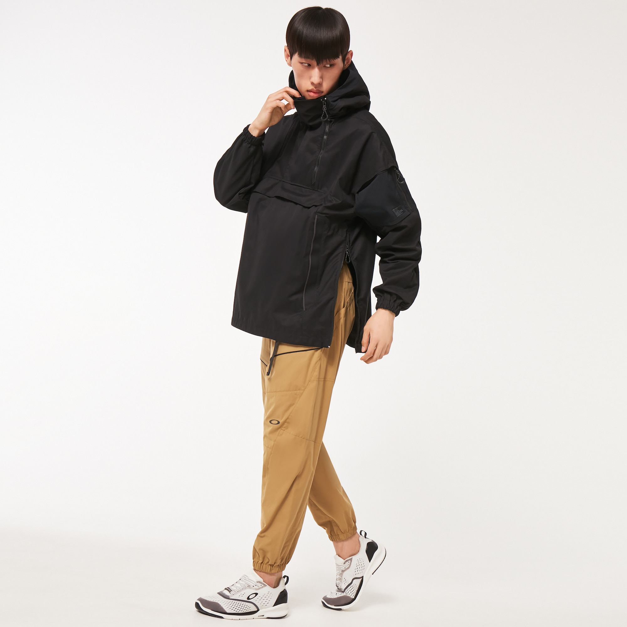 オークリー Fgl Cpn Stroke Anorak 2.7 Blackout | オークリー公式