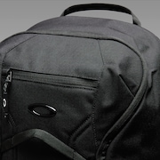 Enduro 20L Backpack - Pitch Black