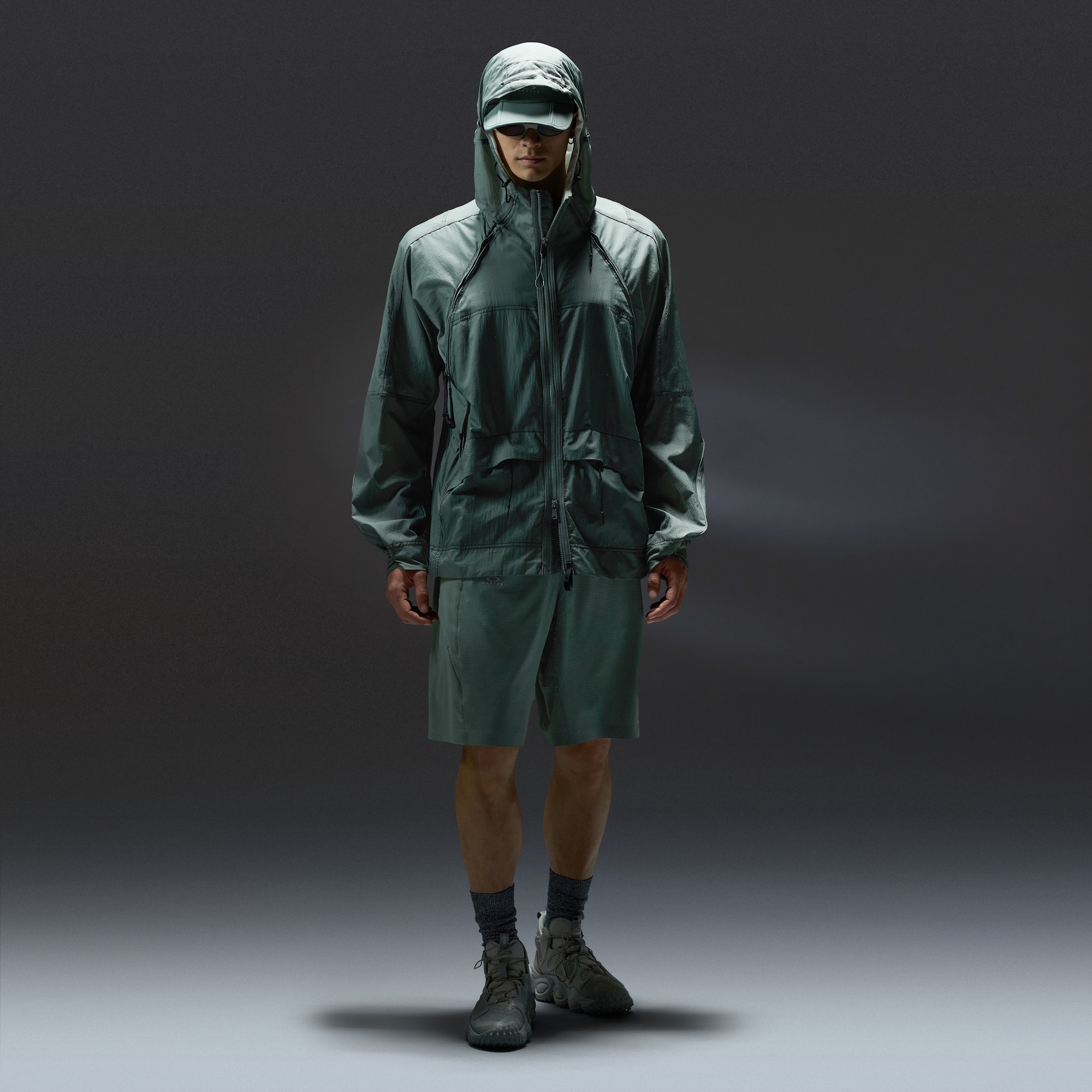 Oakley Latitude Veil Flow Jacket in Aviator Green | Oakley® US