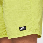 Oakley Patch 16 Beachshort - Golden Lime