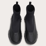 Coyote Laceless Boot - Blackout