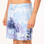 Canary Palms Rc 18" Beachshort - Palms Clouds Light Blue