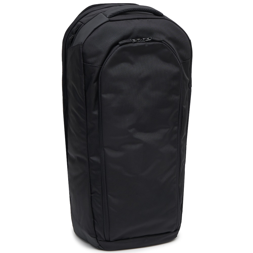 Oakley Travel Duffle in Blackout | Oakley® | Official Oakley
