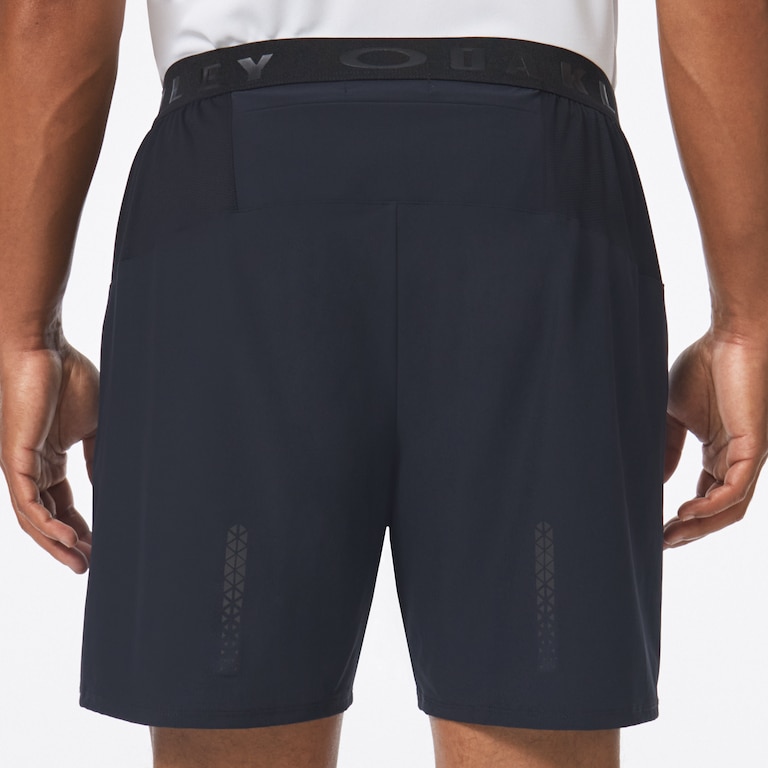 Performance Rc  Short - Blackout