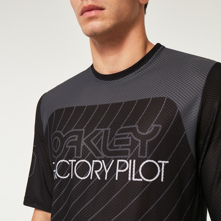 Seeker '75 SS Jersey - Blackout