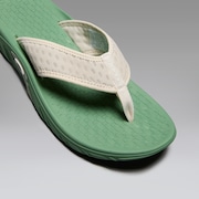 Operative Flip Flop - Nile Green