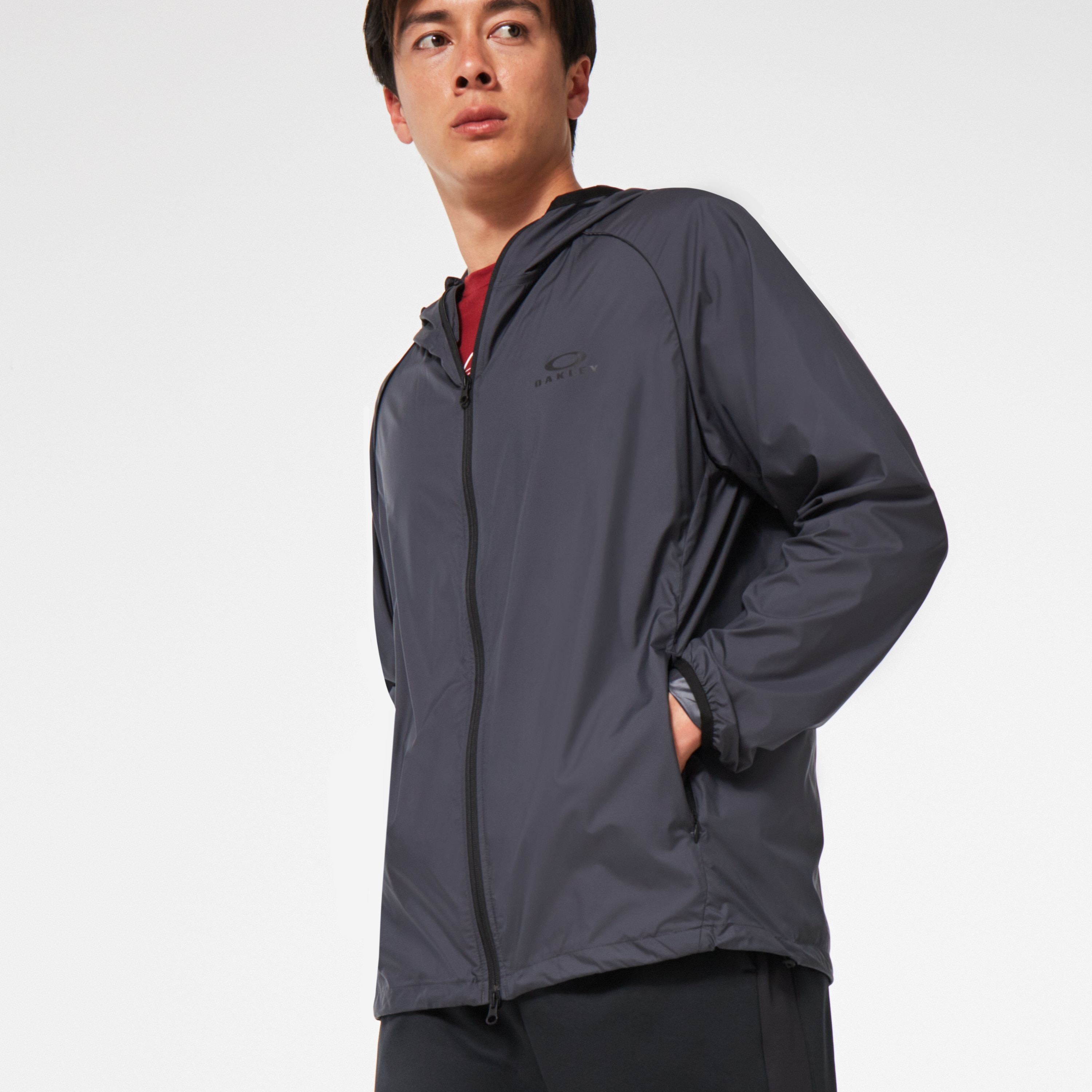 Oakley Turbine Wind Jacket in Blackout | Oakley® CA