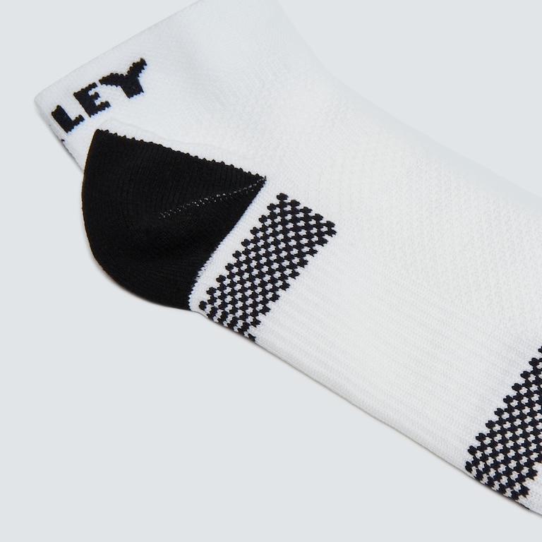 Ribbed Ellipse Short Socks - White