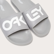 Oakley B1B Slide 2.0 - Cement