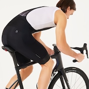 Off Grid Cargo Bib Short 2.0 - Blackout