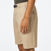 Oakely Roam Commuter Short - Rye