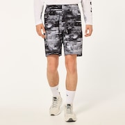 Slant Graphic Shorts 9Inch 8.0 - Black Print