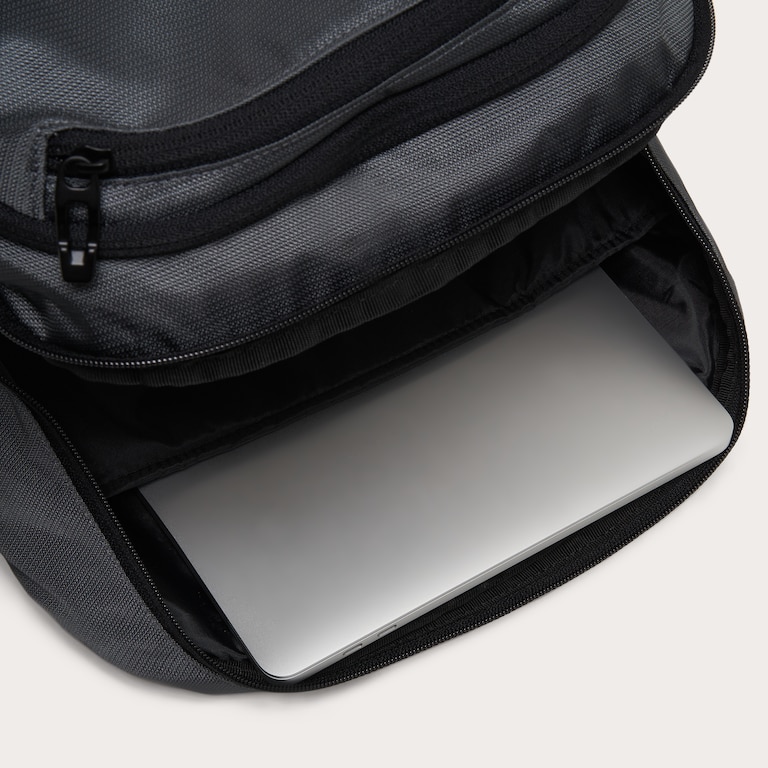 Essential Day Pack M 9.0 - Uniform Grey