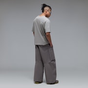Metal Rise Tee - Cement