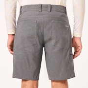 Golf Hybrid Short - Uniform/Steel Gray Heather