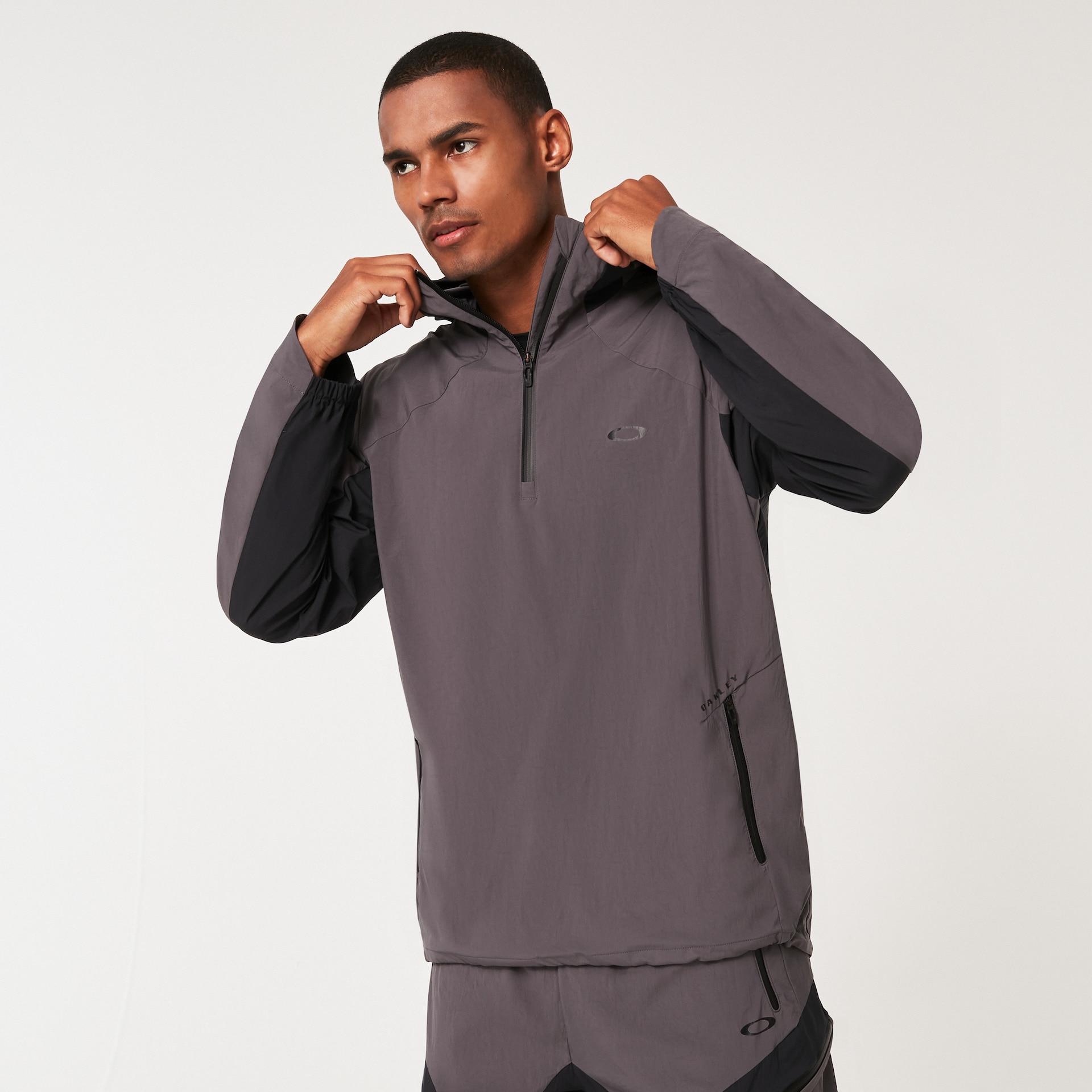 オークリー Latitude Anorak Uniform Gray | オークリー公式ストア 日本