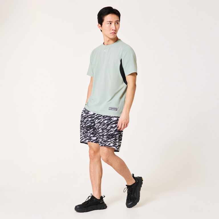 Striking Wind Shorts 9.0 - Black Print