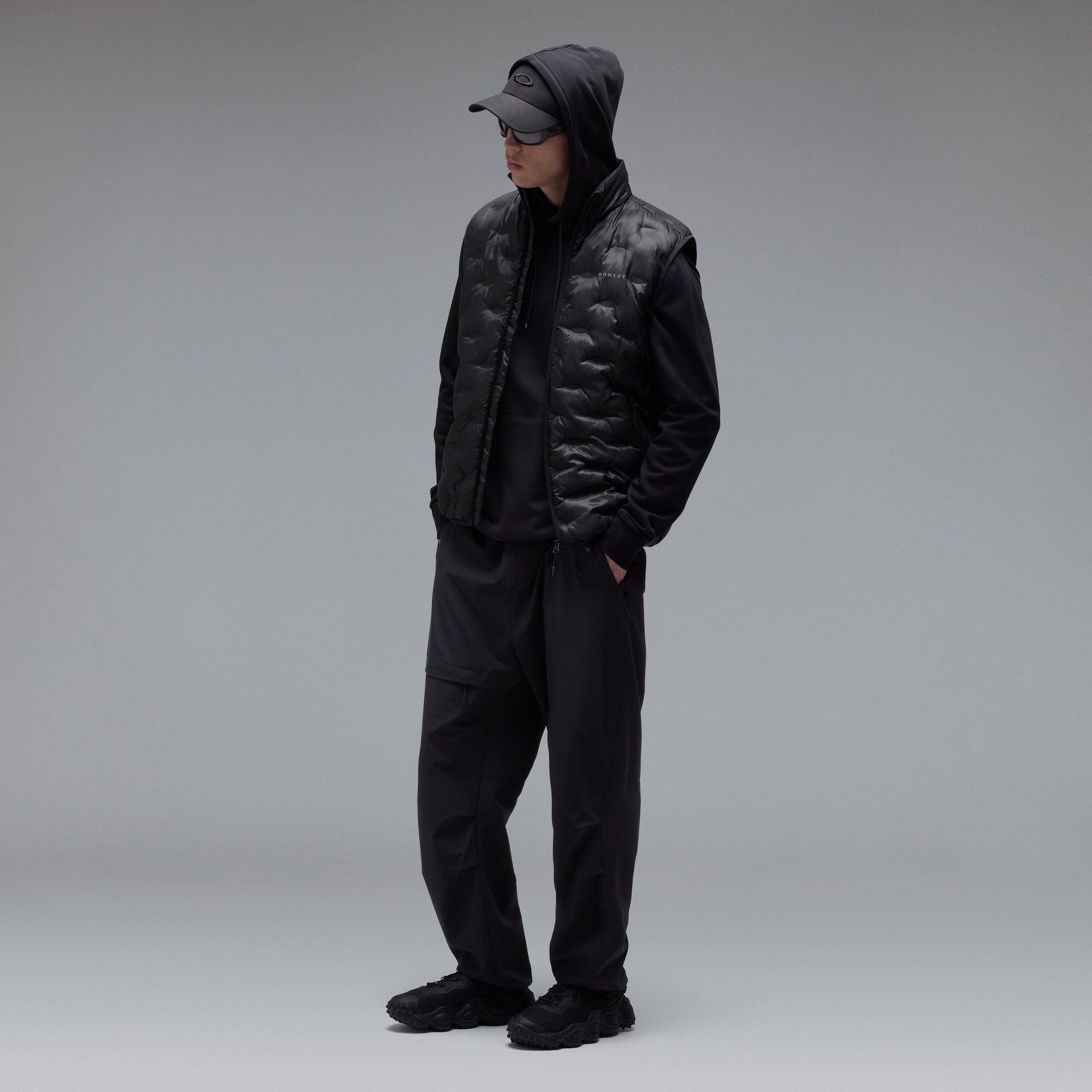 Oakley Men's Whirl Szn Vest Size: