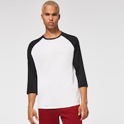 Relax Raglan 3/4 Tee - Off White/Black