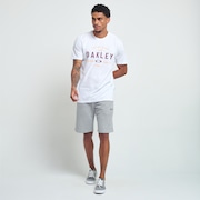 Camiseta Premium Quality - Branco/Branco