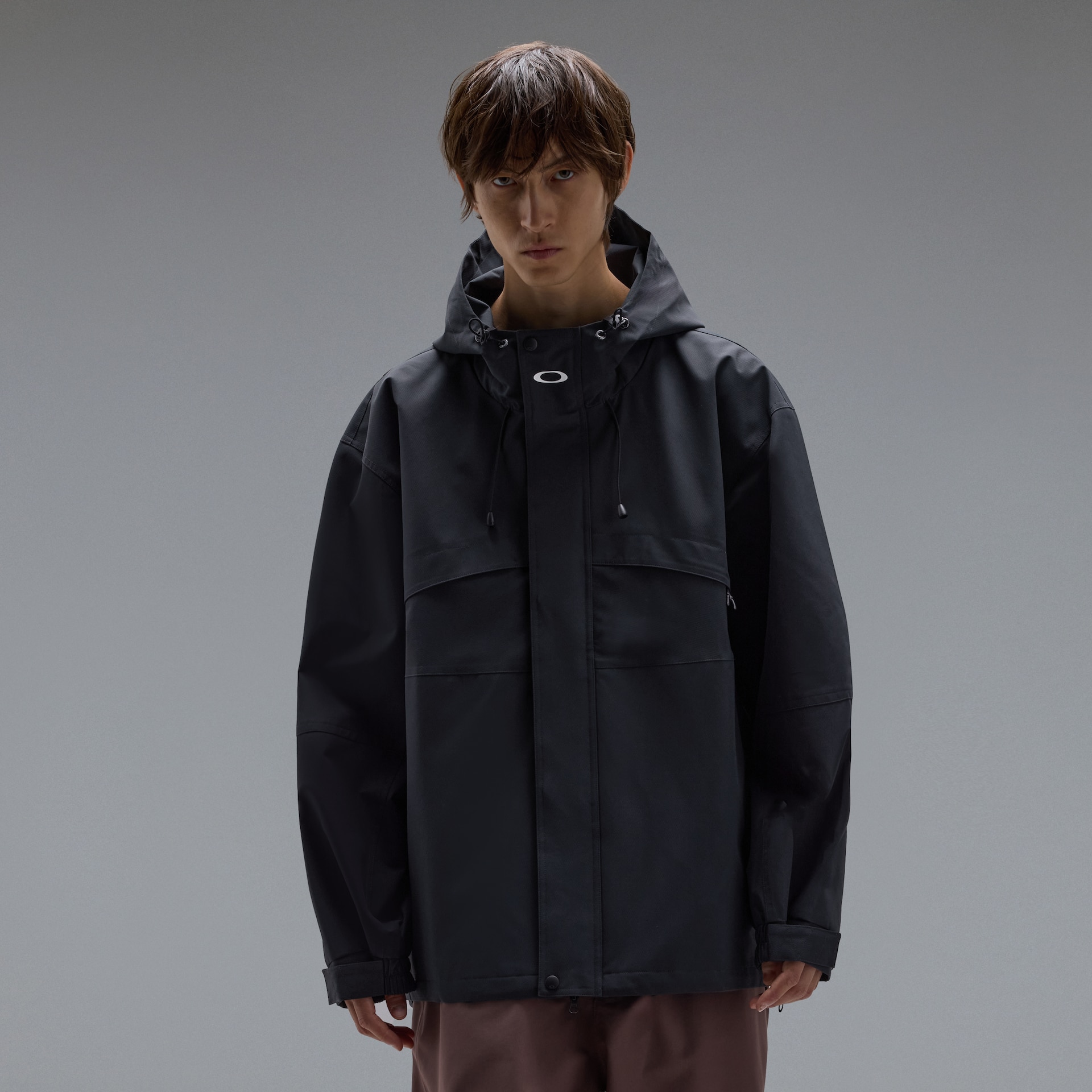 オークリー Amphibian Jacket 1.0 Pitch Black | オークリー公式ストア