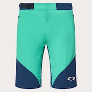 W. Seeker Airline Short - Green/Blue