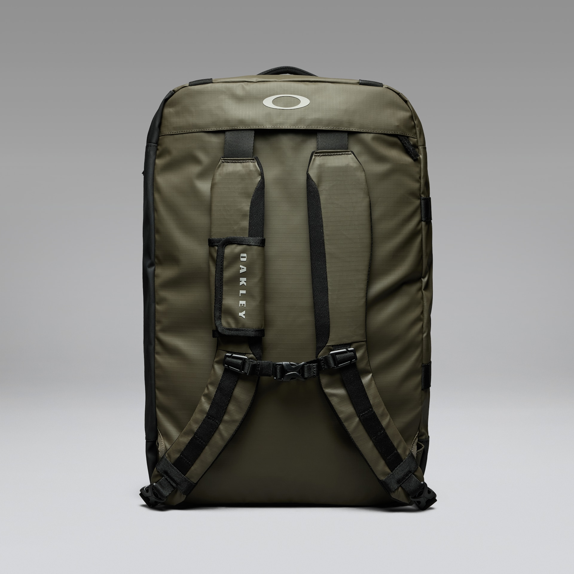 Oakley Terraquest 55L Hybrid Duffle in Pitch Black | Oakley® US