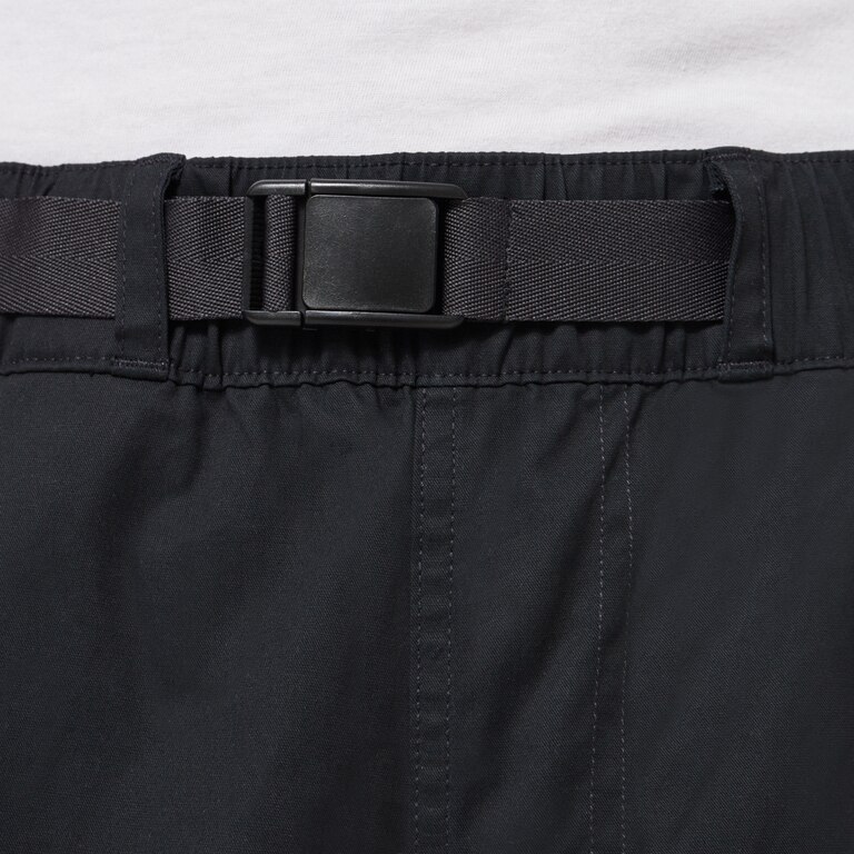 Oakely Roam Commuter Short - Blackout