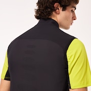Elements Vest - Blackout