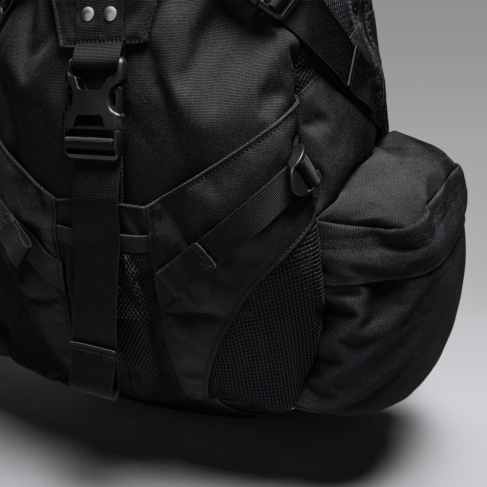 Oakley Kitchen Sink in Stealth Black | Oakley® US
