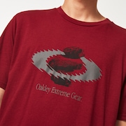 Gear Static Icon Tee - Iron Red